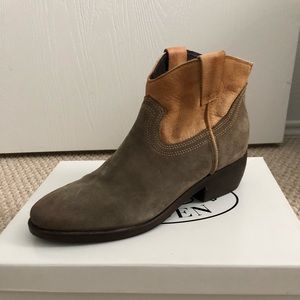 Steve Madden Ankle Boots